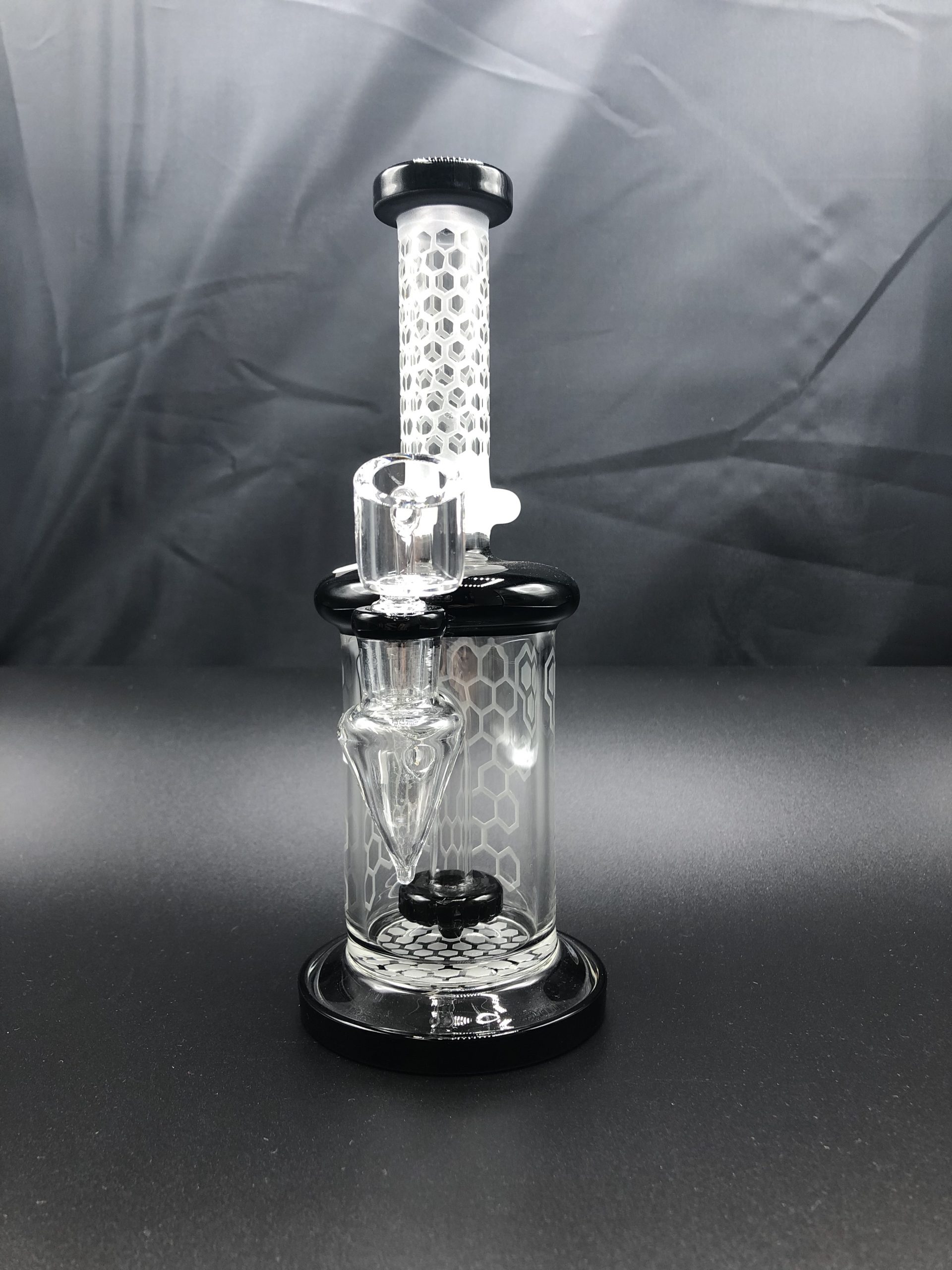 PRESCRIBED GLASS: 10" BLACK SHOWER HEAD RIG - Image 2
