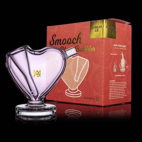 MJ ARSENAL: SMOOCH BLUNT BUBBLER