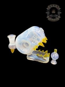 YELLOW TEETH