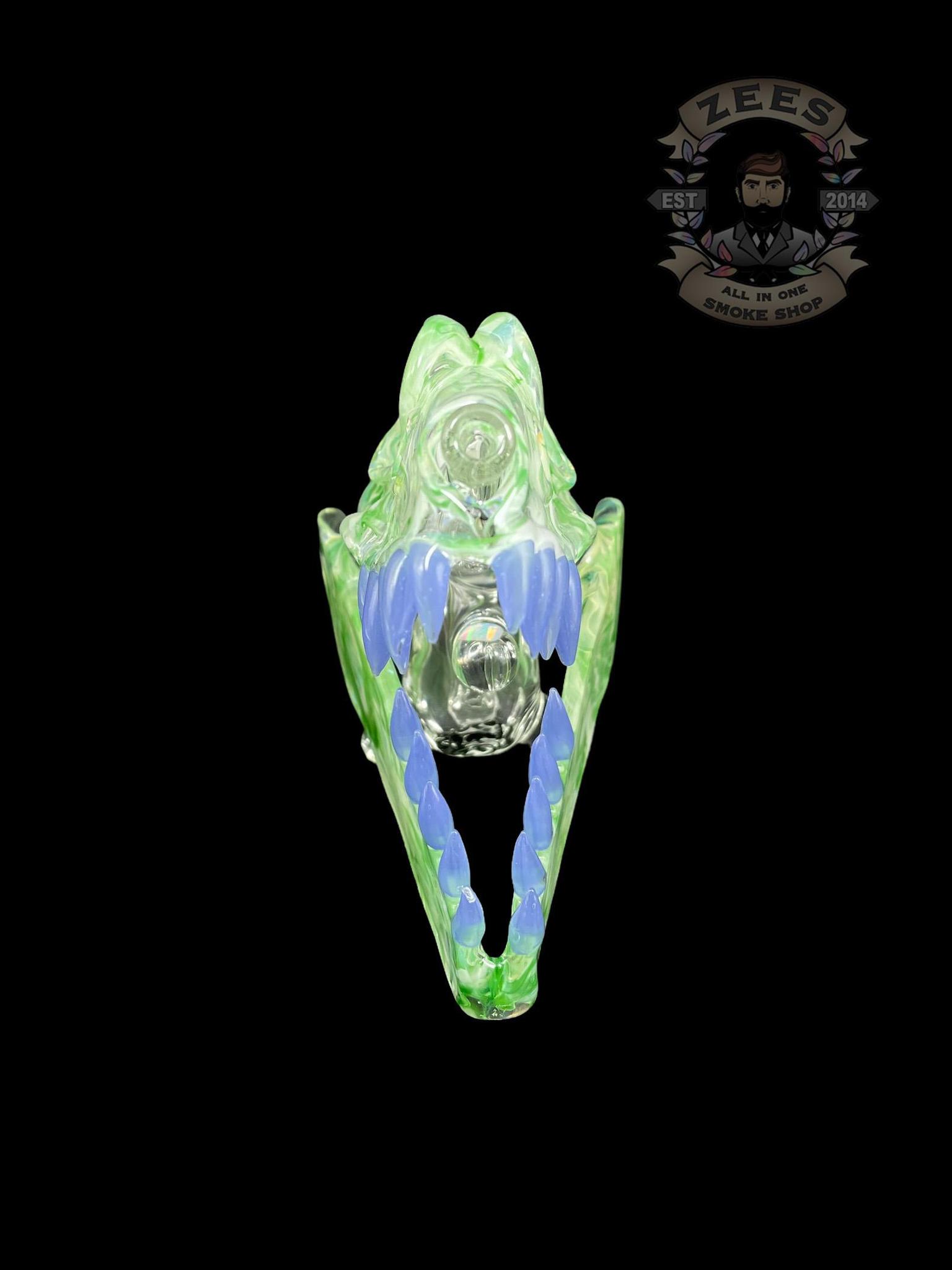 SLURM SNOB GLASS: GREEN W/ MILKY BLUE TEETH DINO SKULL RIG - Image 2