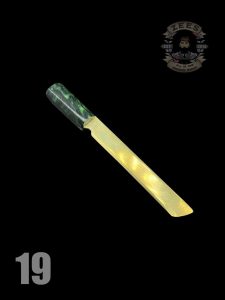 #19 GOLDEN MACHETE