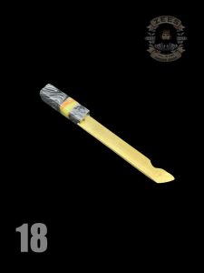 #18 GOLDEN MACHETE
