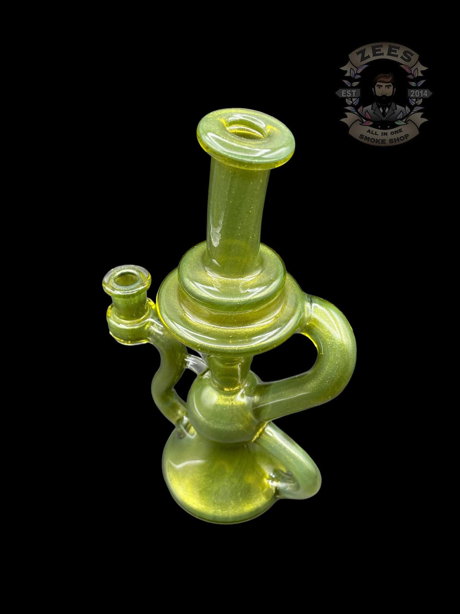 BLOB GLASS: GREEN CHILI OVER ICEY WHITE SATIN KLEIN RECYCLER - Image 4