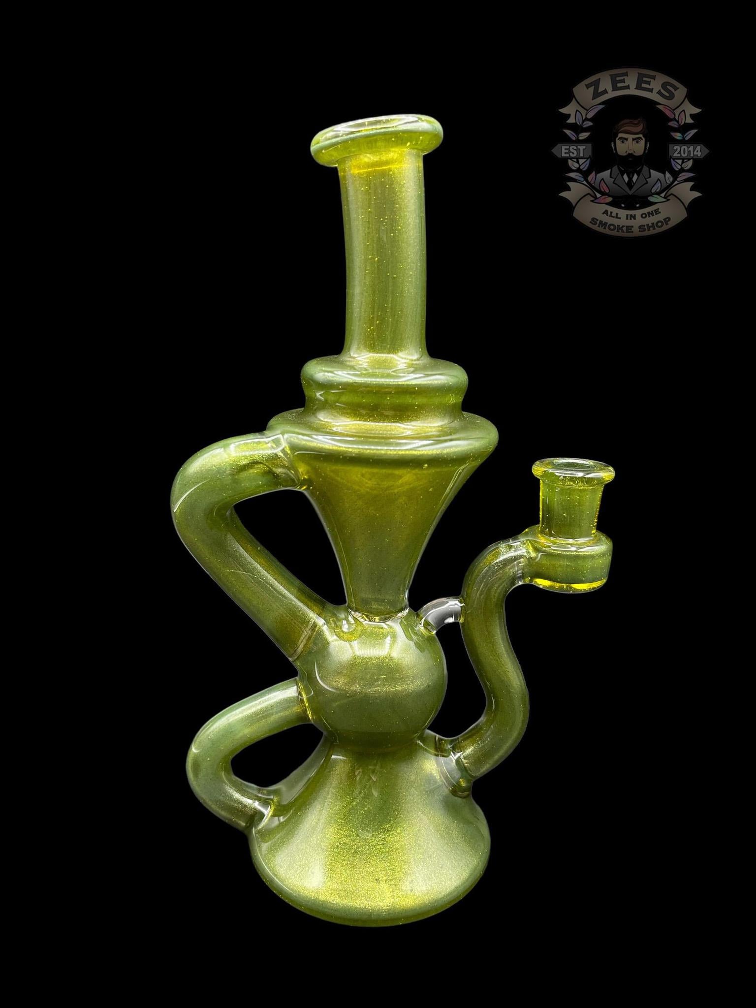 BLOB GLASS: GREEN CHILI OVER ICEY WHITE SATIN KLEIN RECYCLER - Image 3