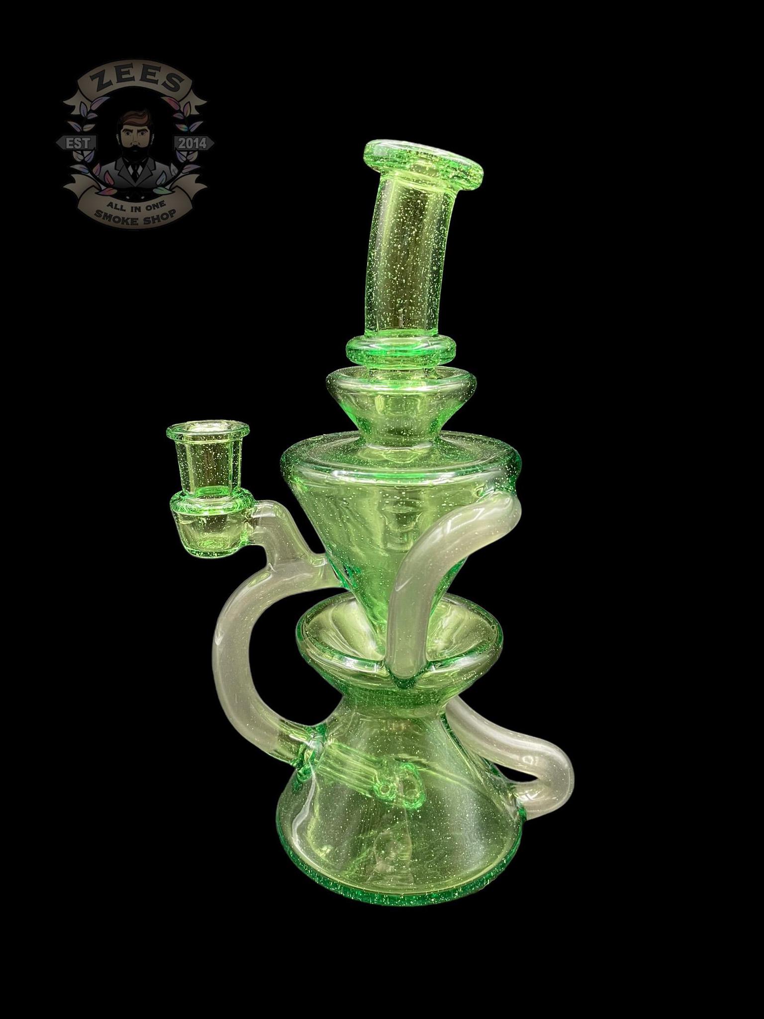 CAPTNCRONIC GLASS: EMERALD GREEN DUAL UPTAKE RECYCLER - Image 2