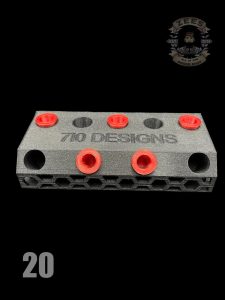 #20 BLACK & RED