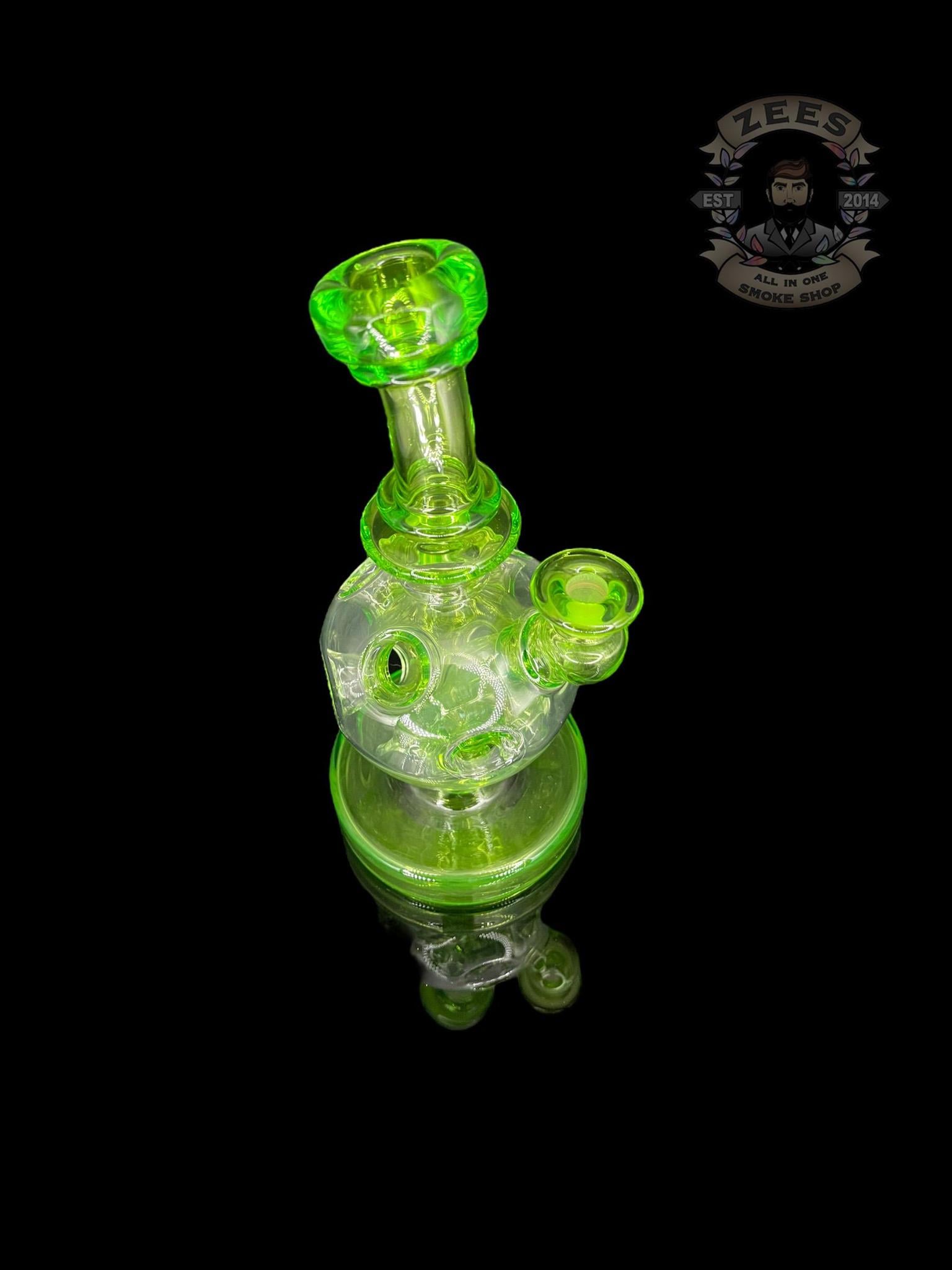 BRENT 503: 8" TEST LAB GREEN EXOSPHERE RIG W/ MATCHING CAP - Image 5