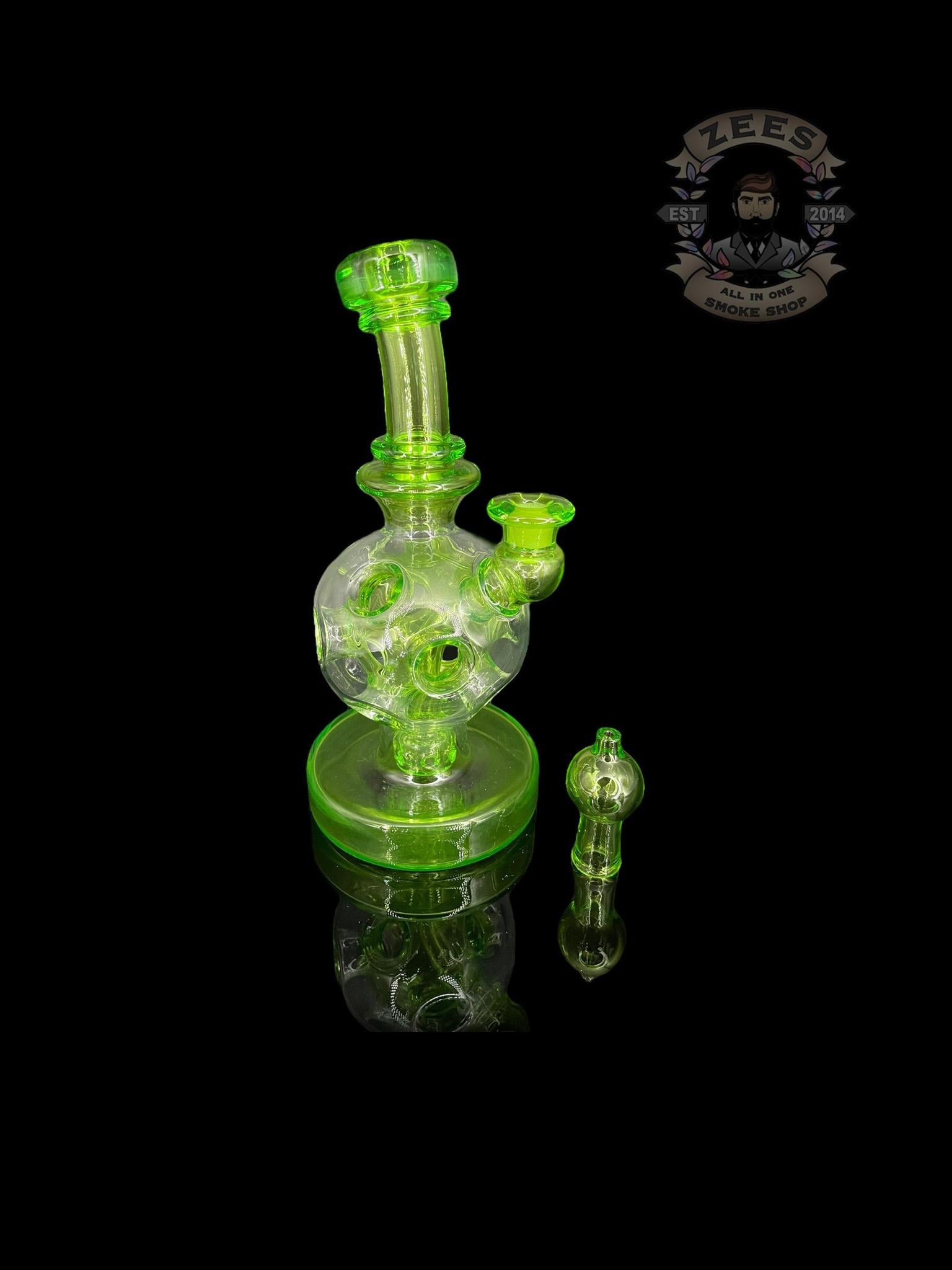 BRENT 503: 8" TEST LAB GREEN EXOSPHERE RIG W/ MATCHING CAP - Image 2