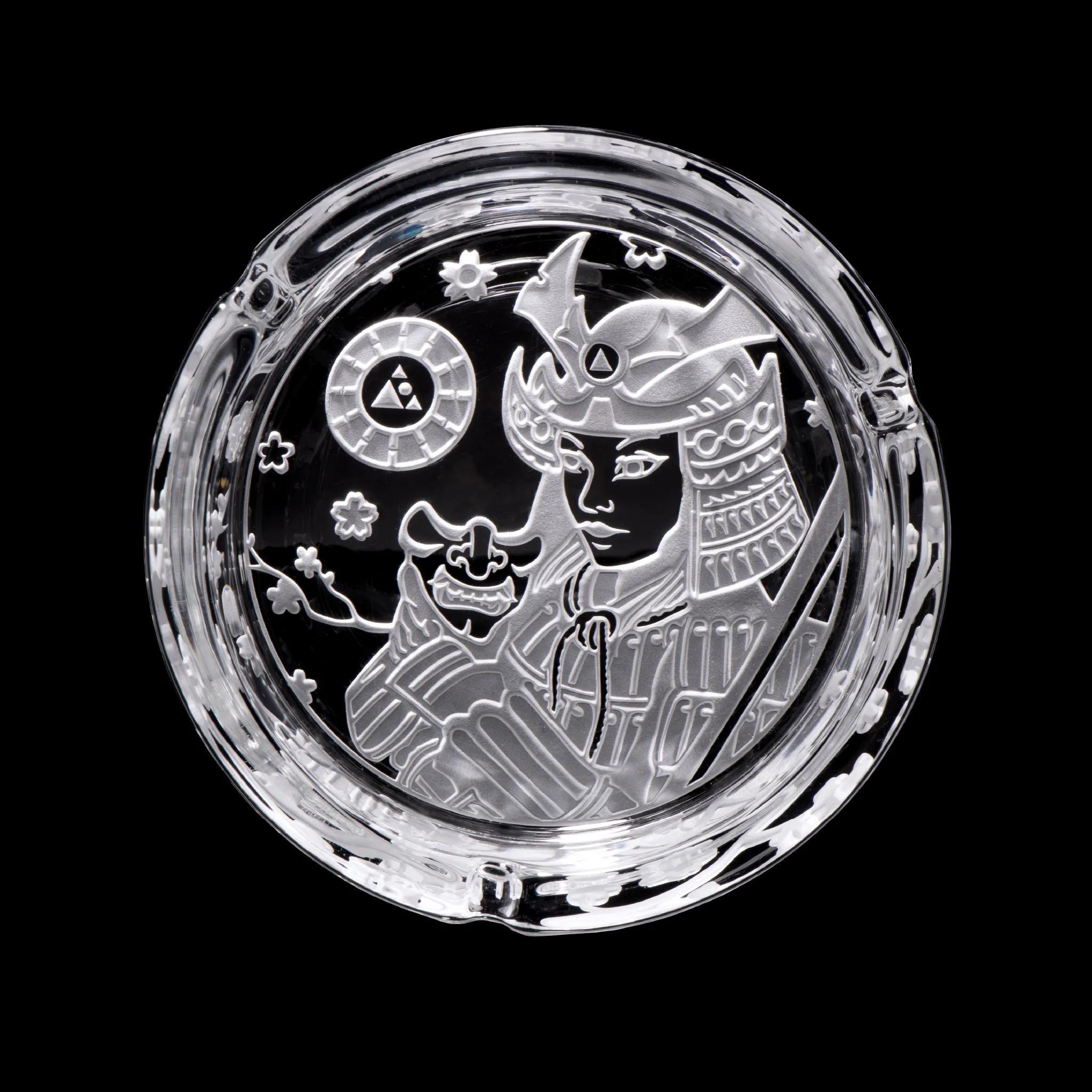MILKY WAY GLASS: FEMME SAMURAI ASH TRAY (MK-A1)