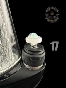 #17 GLOWSTICK UV
