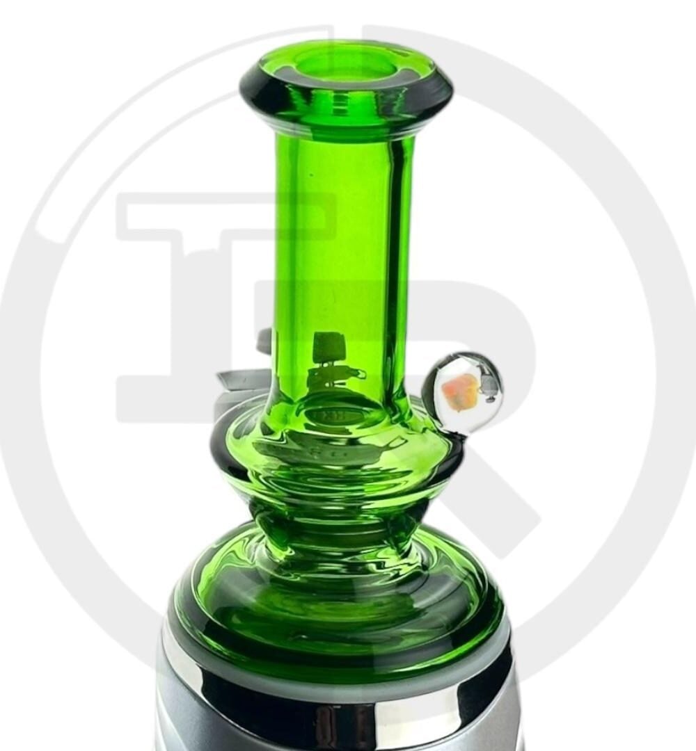 Alternative view of IRIDESCENT GLASS: HOURGLASS DRY TOP PUFFCO PEAK ATTACHMENT