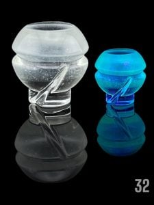 #32 GLOW (UV)