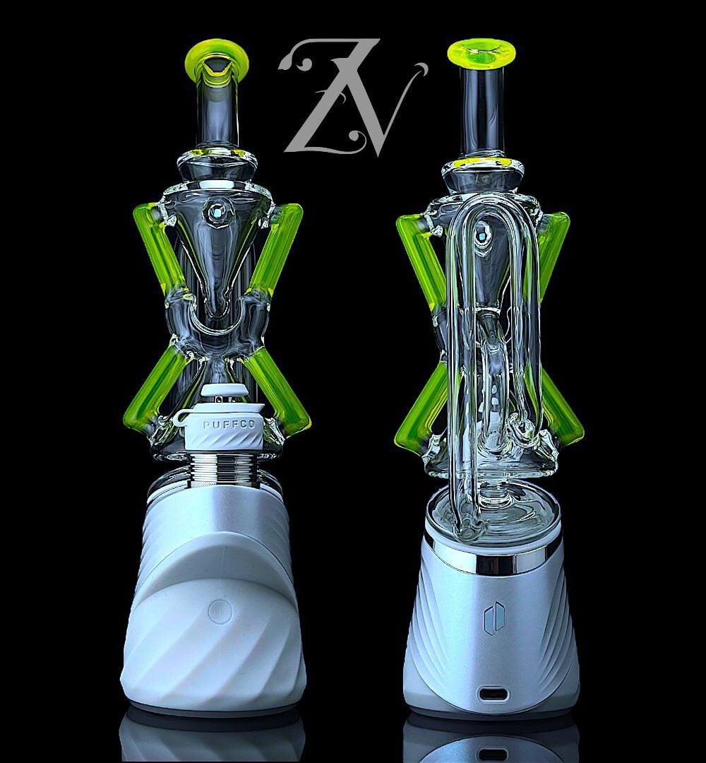 IRIDESCENT GLASS: SUPERIOR ECO XCR PUFFCO PEAK ATTACHMENT