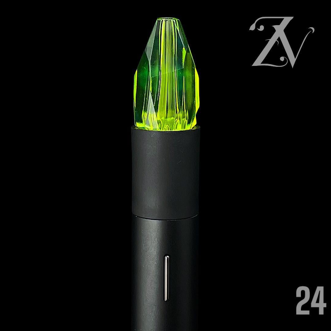 NORTHERN WATERS: KYBER CRYSTAL PIVOT TOP (#21-29) | Zee Vapor