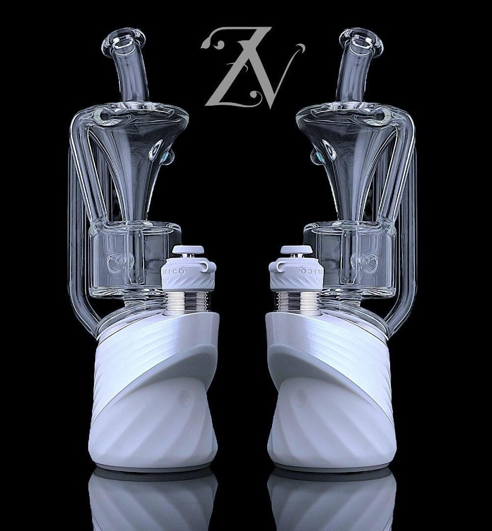 IRIDESCENT GLASS: SINGLE FUNNEL PUFFCO PEAK ATTACHMENT