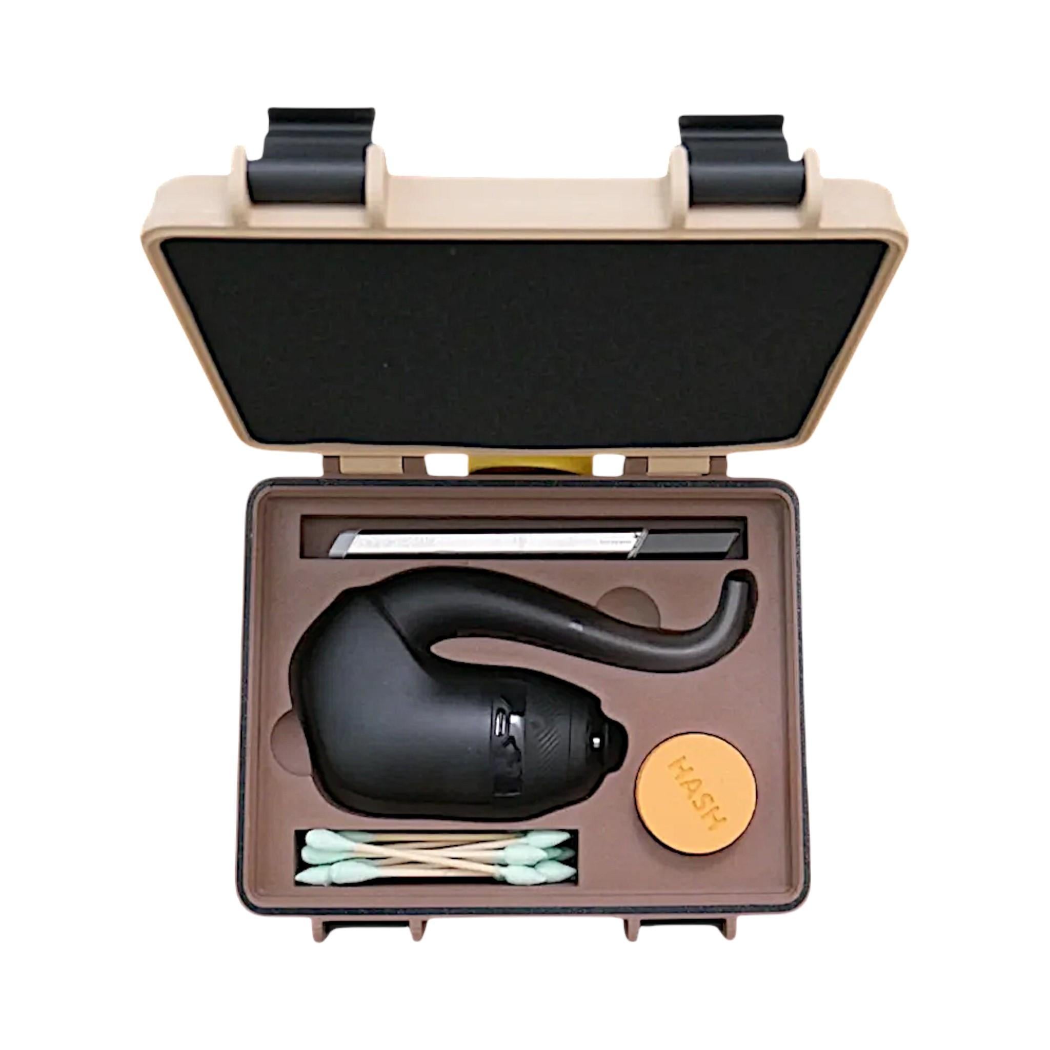 TOM FINN GLASS: PROXY HARD CASE - Image 2
