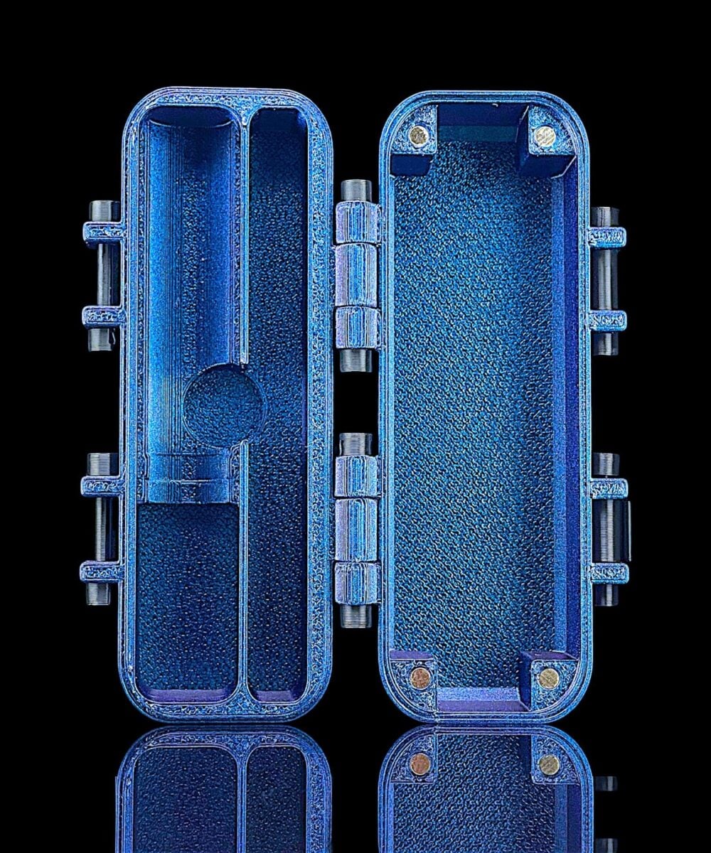 Alternative view of BENDING GLASS: PUFFCO PIVOT TRAVEL CASE