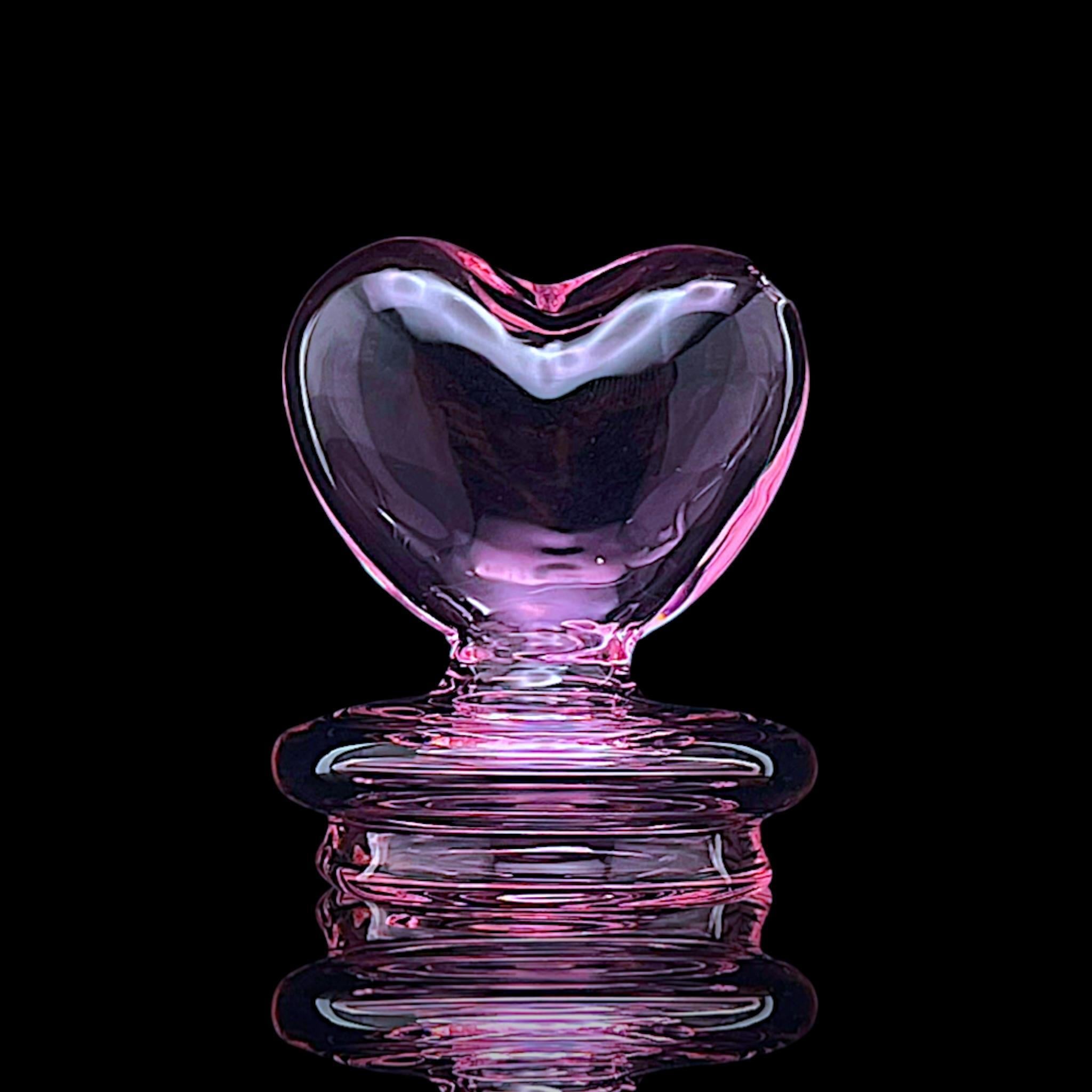 IRIDESCENT GLASS: HEART DRY TOP PUFFCO PEAK GLASS ATTACHMENT - Image 3