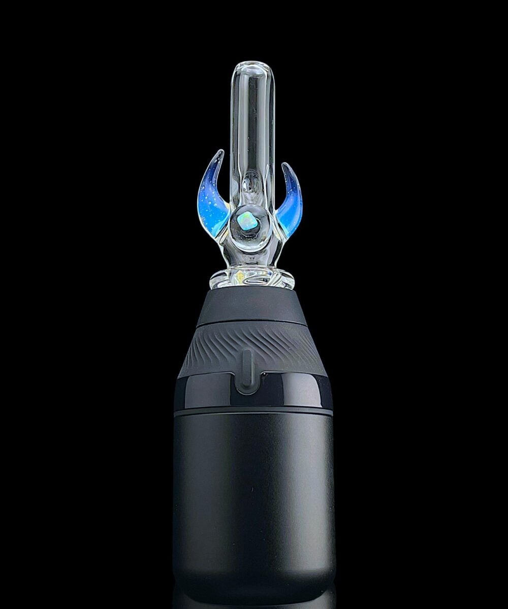 MAGIZLE GLASS: COLOR ACCENTED DOUBLE HORN PUFFCO PROXY CORE MOUTHPIECE