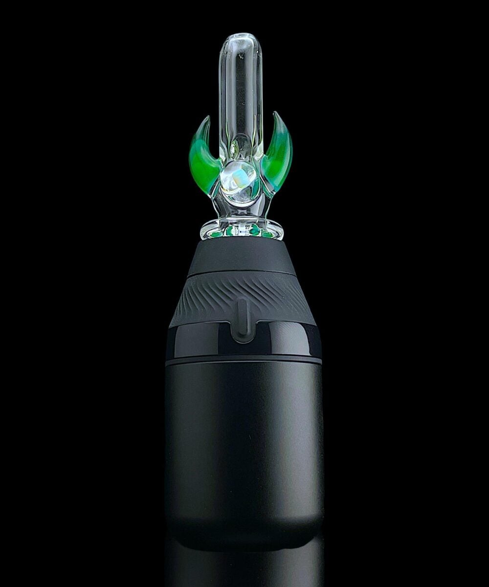 Alternative view of MAGIZLE GLASS: COLOR ACCENTED DOUBLE HORN PUFFCO PROXY CORE MOUTHPIECE
