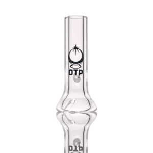 #4 - BLACK LOGO PIVOT SIPPER