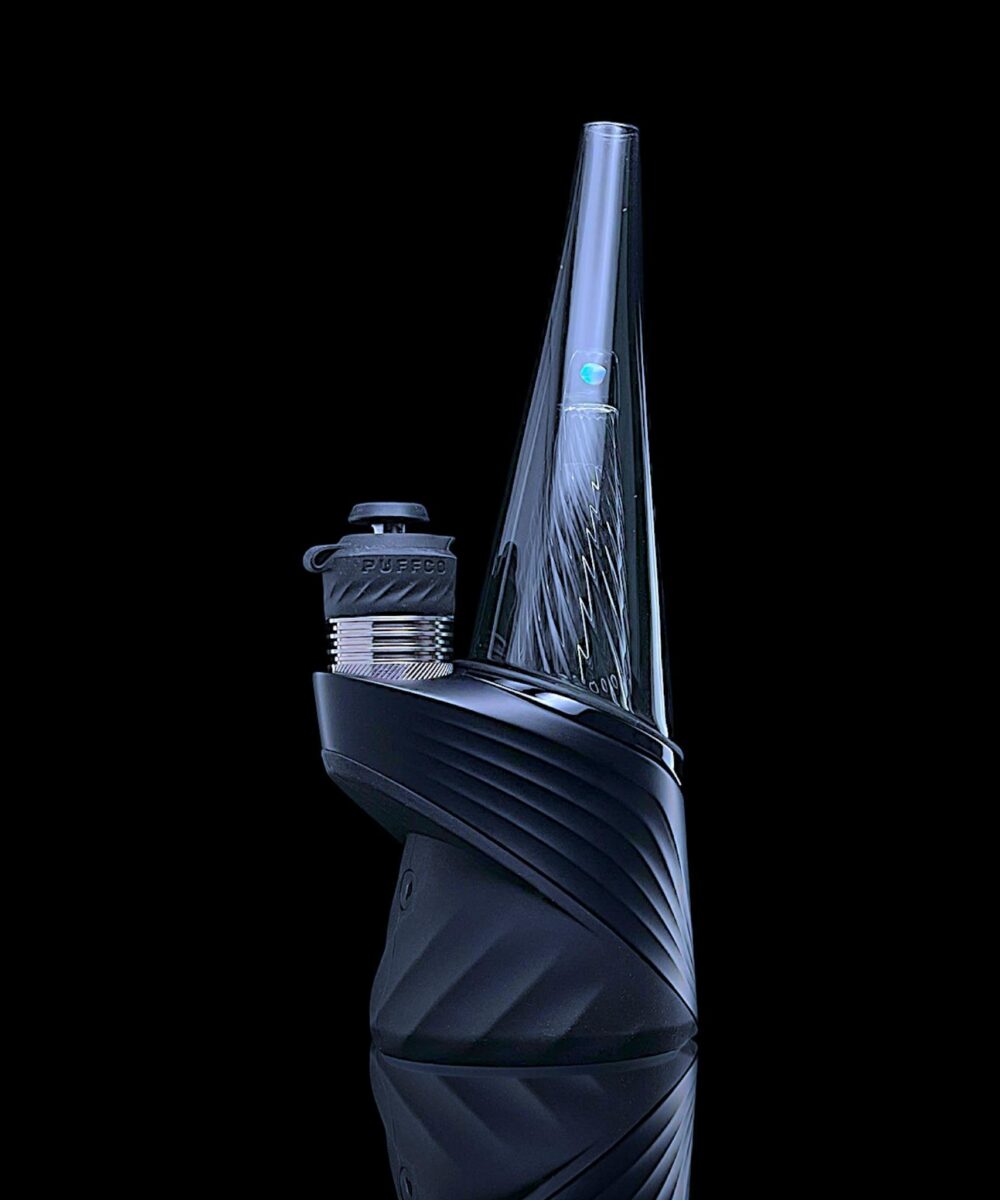 IRIDESCENT GLASS: CONE BLACK LE PUFFCO PEAK GLASS ATTACHMENT