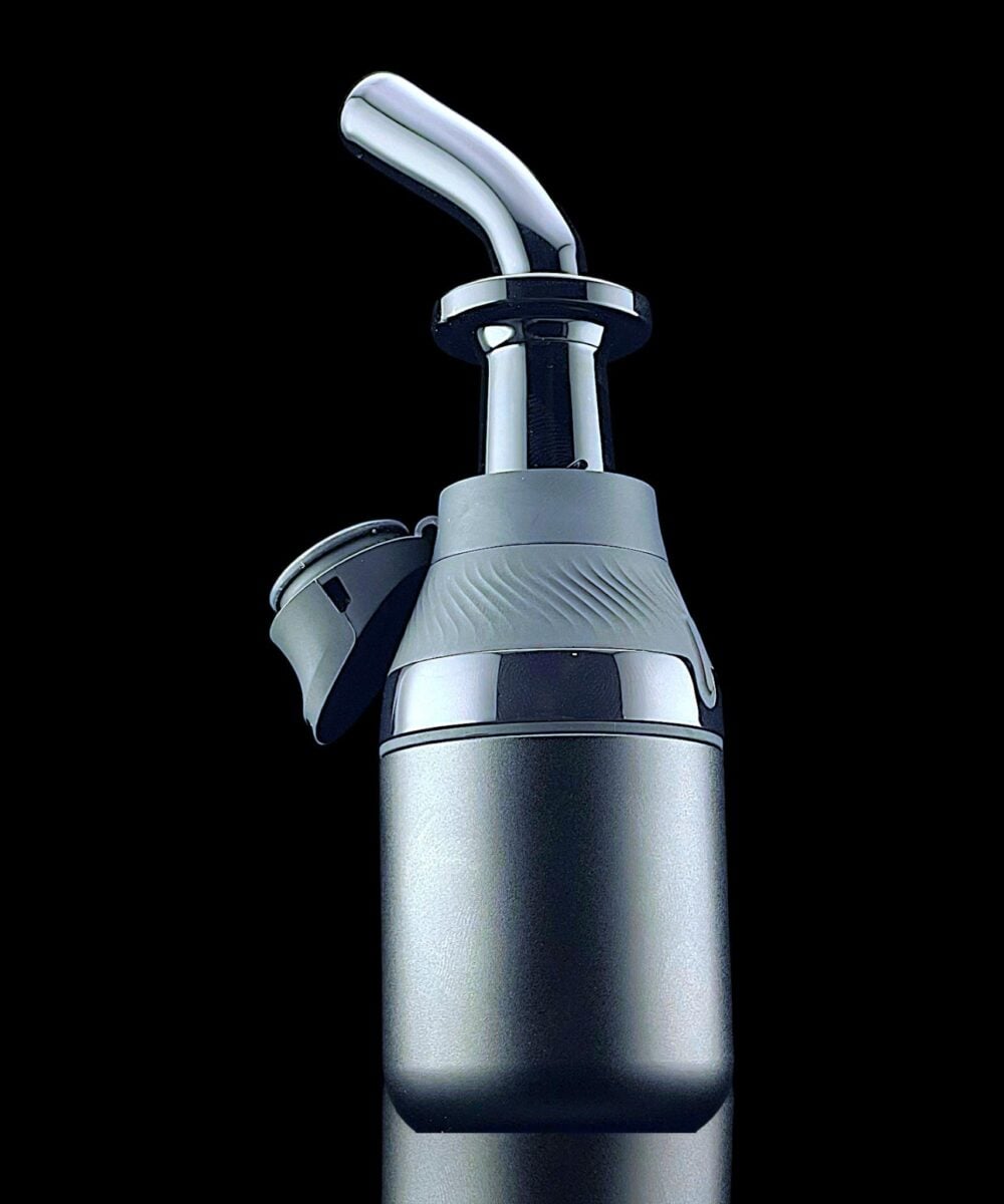 Alternative view of ZACH HARRISON DESIGN: STEM PUFFCO PROXY CORE MOUTHPIECE
