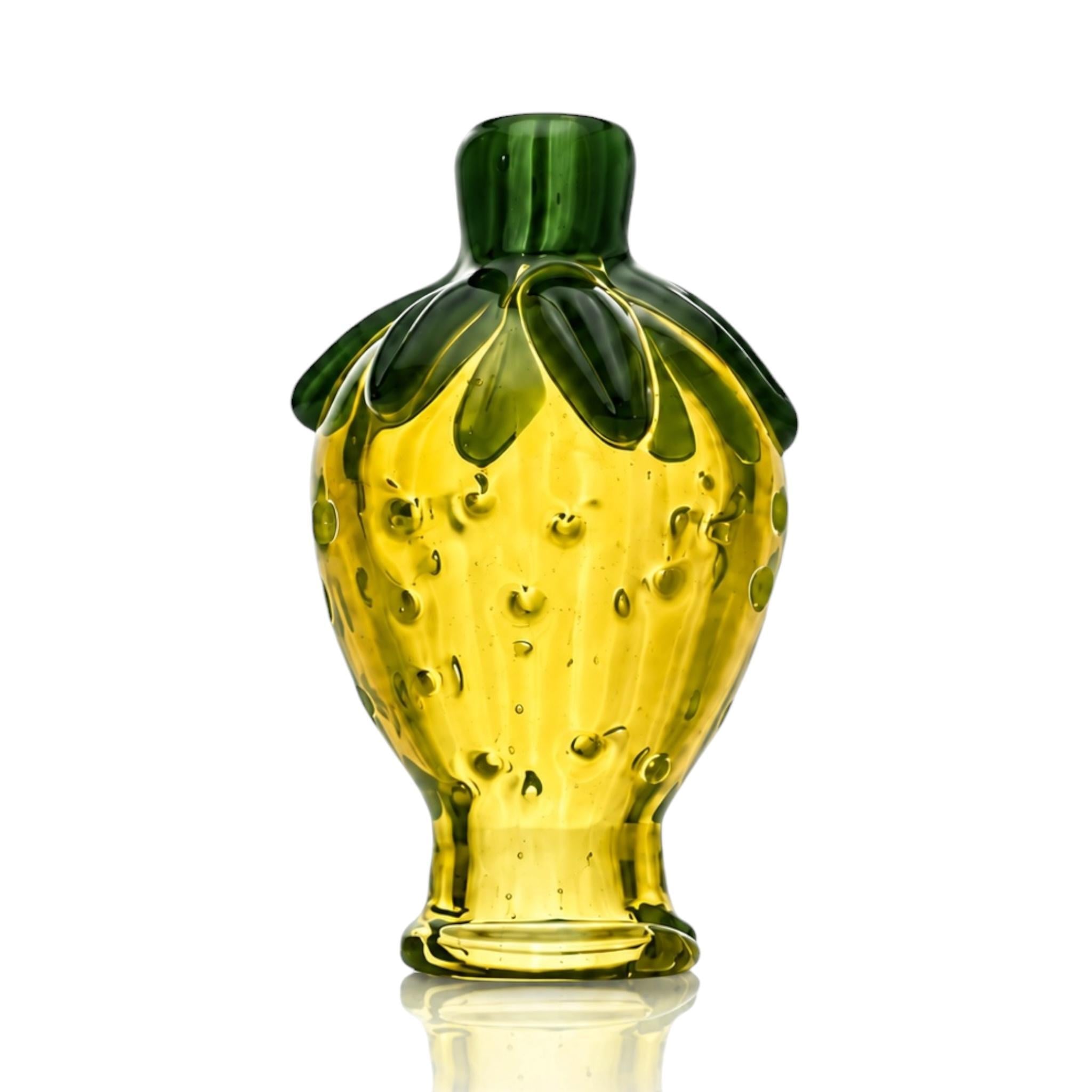 CALI BEAR GLASS: STRAWBERRY PUFFCO PIVOT MOUTHPIECE