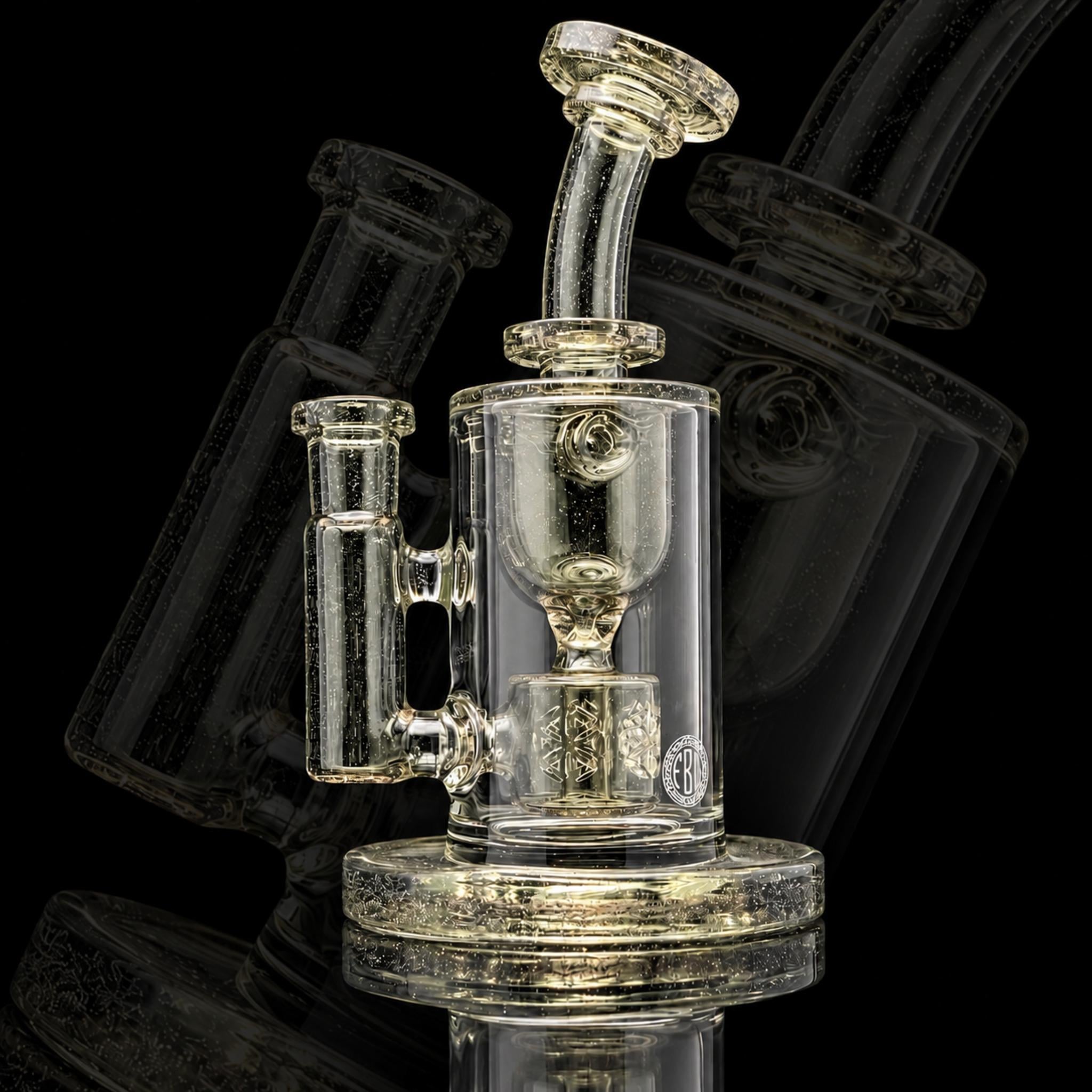 FATBOY GLASS: COLORED HOURGLASS TAURUS FULL SIZE POTION CFL